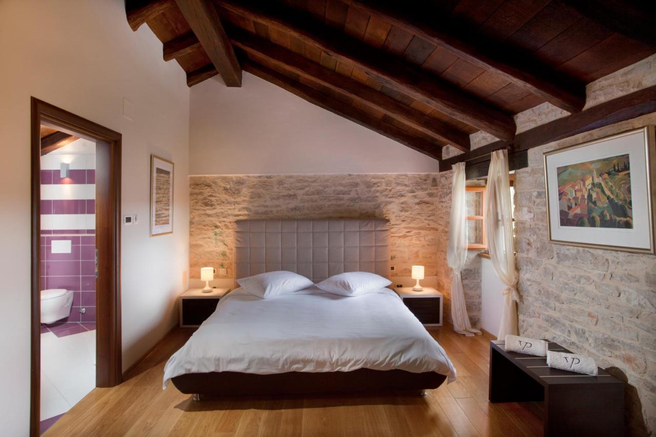 Villa Poropati, Groznjan, Istria - Luxury Countryside Estate For Up To 19 Persons - Large Pool Of 80M2 With Kids Section Exterior foto